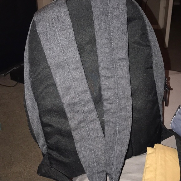 Backpack - Picture 2 of 4